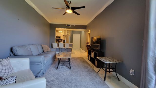 533 NE 3rd Avenue 545, Fort Lauderdale, FL 33301