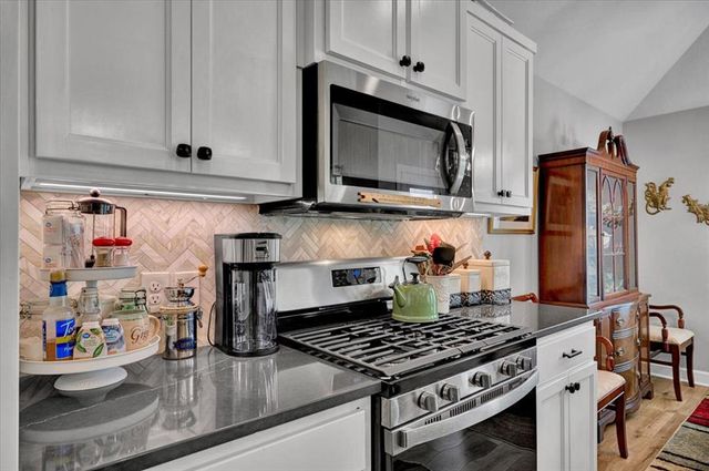 3308 S Pagoda Pead Drive, Yukon, OK 73099