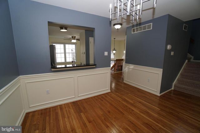 2000 HARVARD DR, North Wales, PA 19454