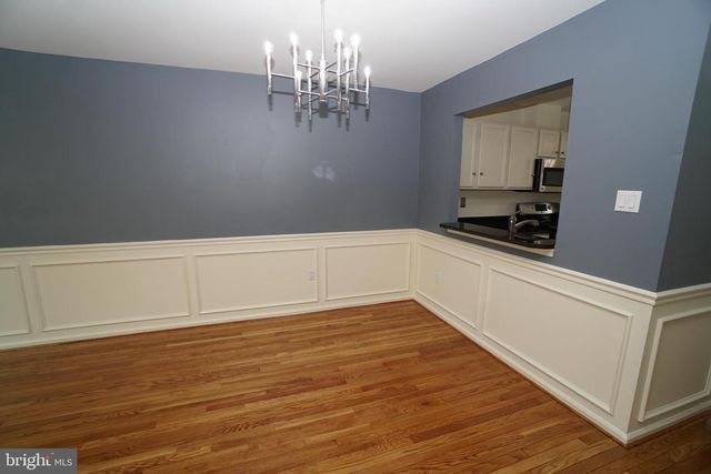 2000 HARVARD DR, North Wales, PA 19454