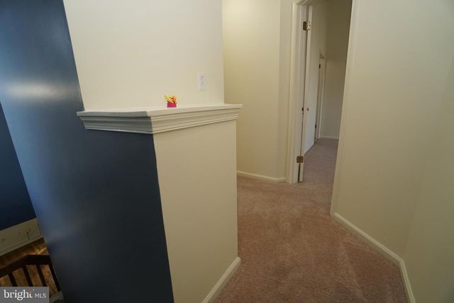 2000 HARVARD DR, North Wales, PA 19454