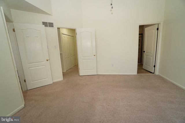 2000 HARVARD DR, North Wales, PA 19454