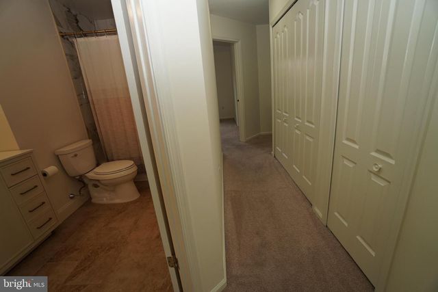 2000 HARVARD DR, North Wales, PA 19454