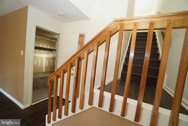 2000 HARVARD DR, North Wales, PA 19454