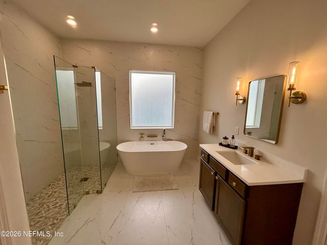 64 SUNSHINE BASS Court, Ponte Vedra, FL 32081