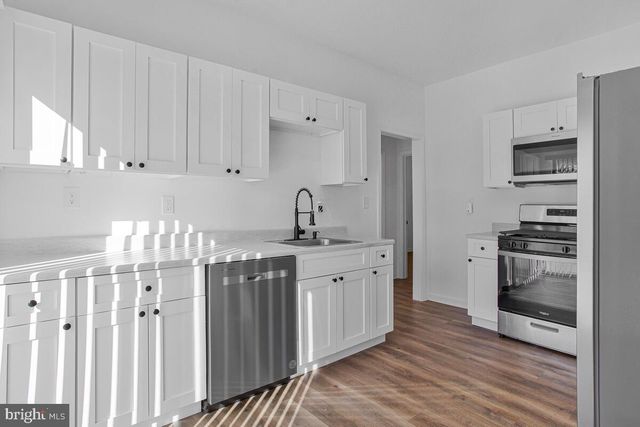 4813 OSAGE ST, College Park, MD 20740