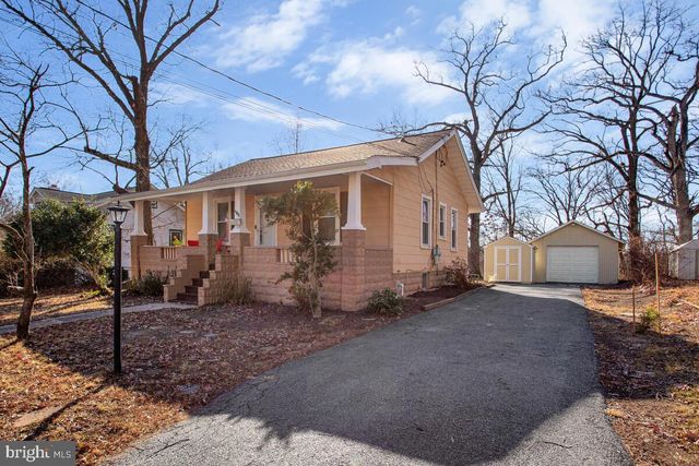 4813 OSAGE ST, College Park, MD 20740