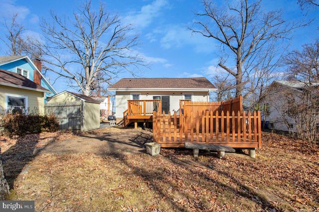 4813 OSAGE ST, College Park, MD 20740