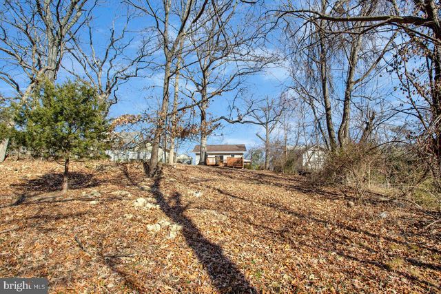 4813 OSAGE ST, College Park, MD 20740