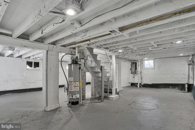 4813 OSAGE ST, College Park, MD 20740