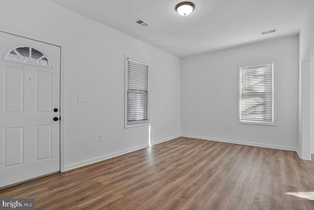 4813 OSAGE ST, College Park, MD 20740