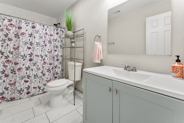 4222 Foliage Drive, Garland, TX 75043