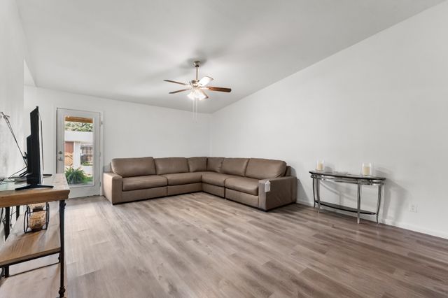 4222 Foliage Drive, Garland, TX 75043