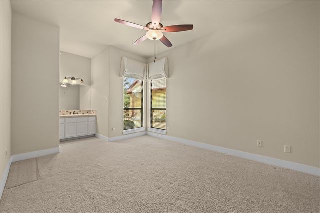 351 Hawthorne LOOP, Driftwood, TX 78619