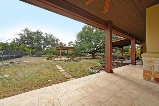 351 Hawthorne LOOP, Driftwood, TX 78619