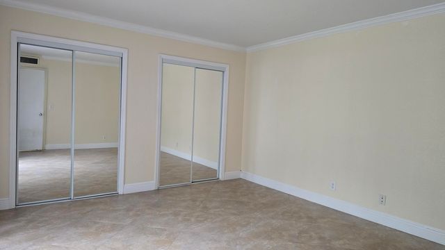 257 Lake Arbor Drive, Palm Springs, FL 33461