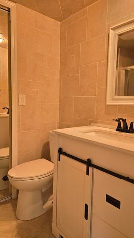 257 Lake Arbor Drive, Palm Springs, FL 33461