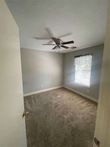 10206 Farrell Drive, Houston, TX 77070