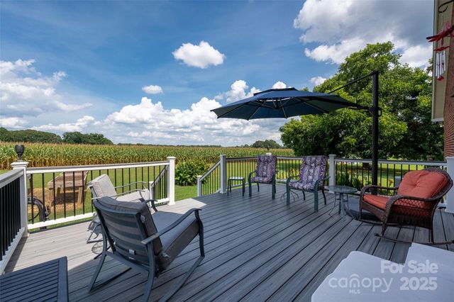 3900 Matthew Drive, Monroe, NC 28110