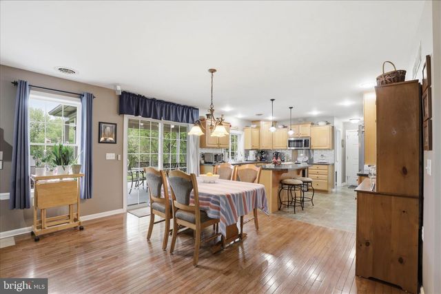 28 FARMINGTON WAY, New Providence, PA 17560