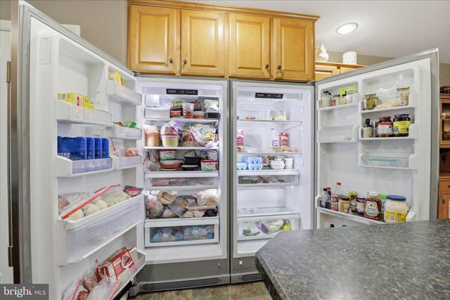 28 FARMINGTON WAY, New Providence, PA 17560