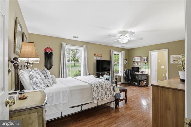 28 FARMINGTON WAY, New Providence, PA 17560
