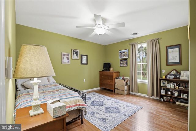28 FARMINGTON WAY, New Providence, PA 17560