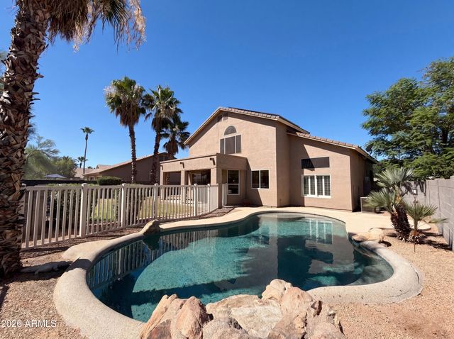 2133 S NIELSON Street, Gilbert, AZ 85295