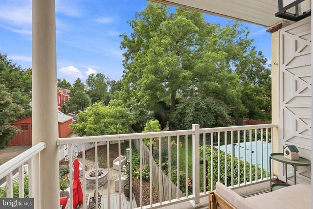 548 W LEMON ST, Lancaster, PA 17603