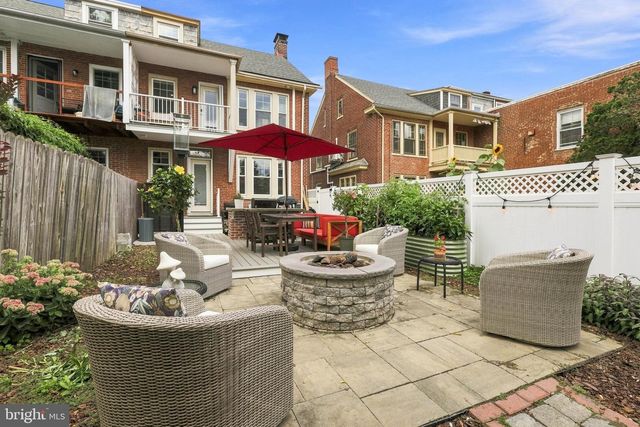 548 W LEMON ST, Lancaster, PA 17603