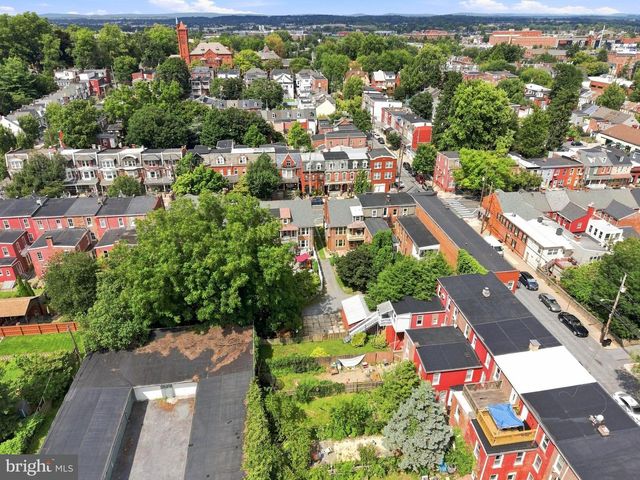 548 W LEMON ST, Lancaster, PA 17603