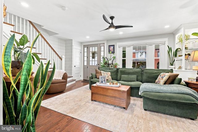 548 W LEMON ST, Lancaster, PA 17603