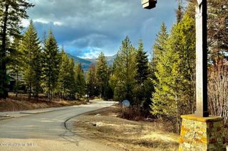 88 Elton Ave, Priest River, ID 83856