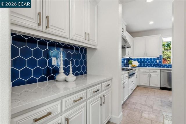 211 Cullens Ct, San Ramon, CA 94582