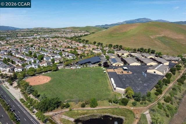 211 Cullens Ct, San Ramon, CA 94582