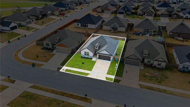 1021 Monarch Road, Centerton, AR 72719