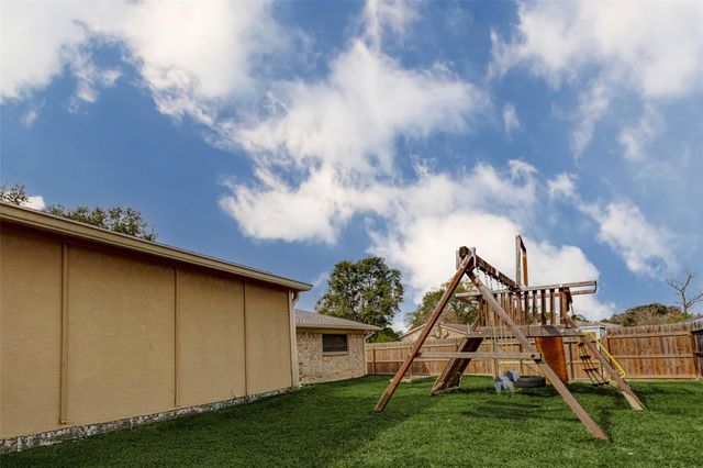 903 Park Meadow Drive, Katy, TX 77450