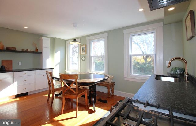 256 ROCHELLE AVE, Philadelphia, PA 19128