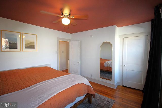 256 ROCHELLE AVE, Philadelphia, PA 19128