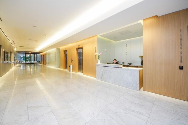 88 SW 7th Street 2902, Miami, FL 33130