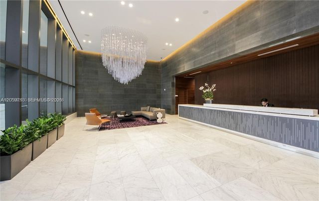 88 SW 7th Street 2902, Miami, FL 33130