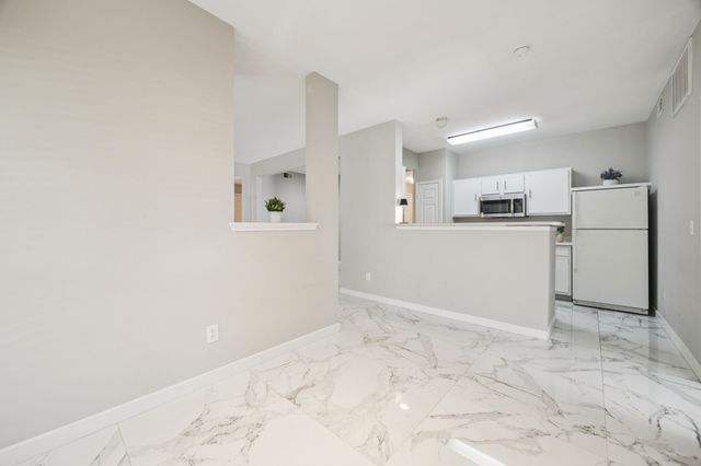 2524 Preston Road 601, Plano, TX 75093