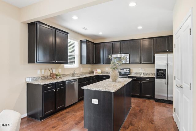 108 Glenview Lane, Durham, NC 27703