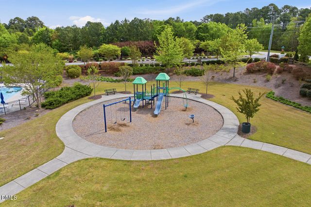 108 Glenview Lane, Durham, NC 27703