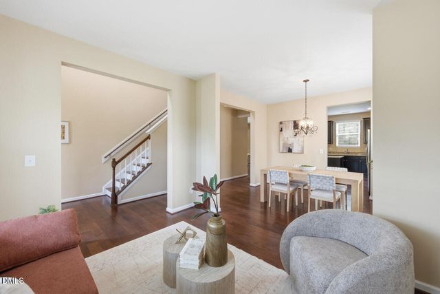 108 Glenview Lane, Durham, NC 27703