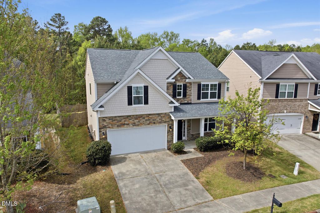 108 Glenview Lane, Durham, NC 27703