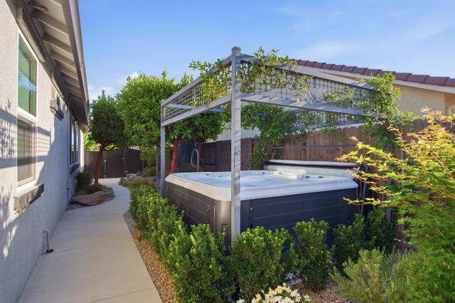 655 Mono St, Manteca, CA 95337