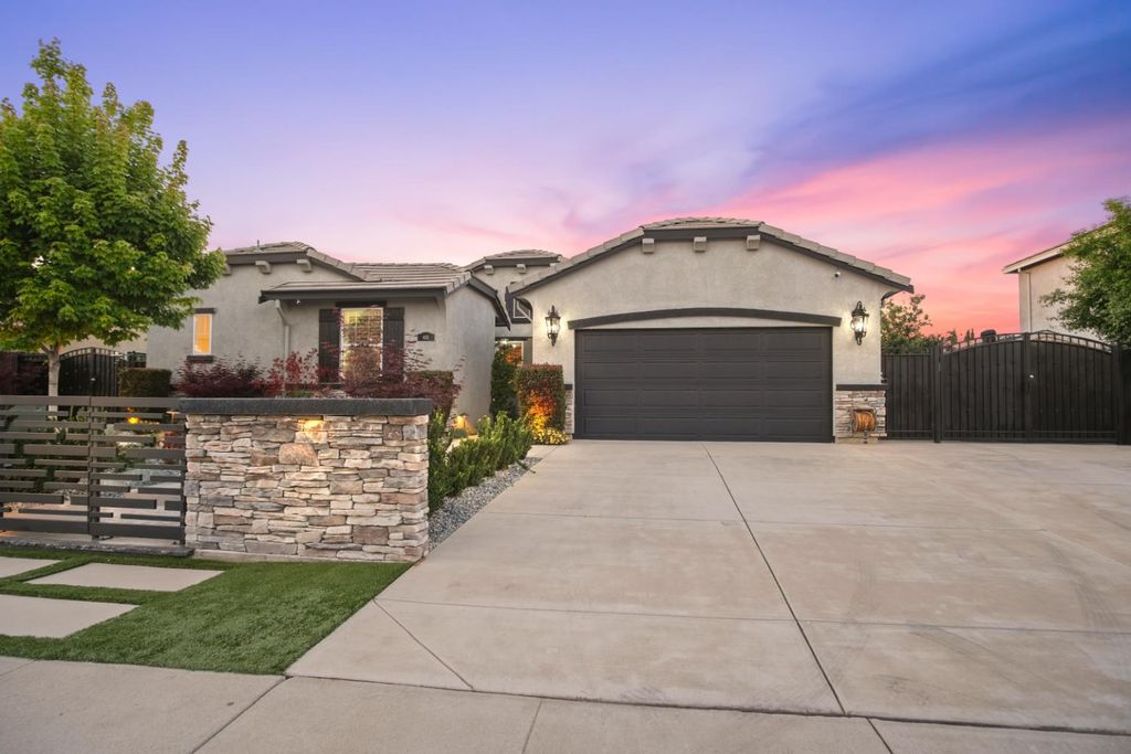 655 Mono St, Manteca, CA 95337