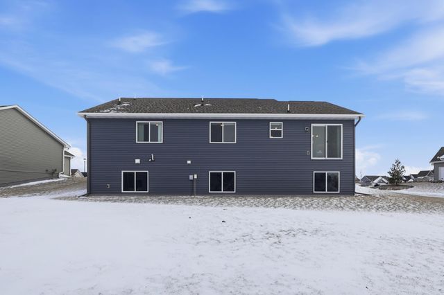515 Winkler Trail N, Cologne, MN 55322