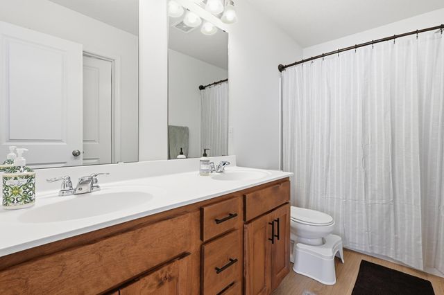 515 Winkler Trail N, Cologne, MN 55322